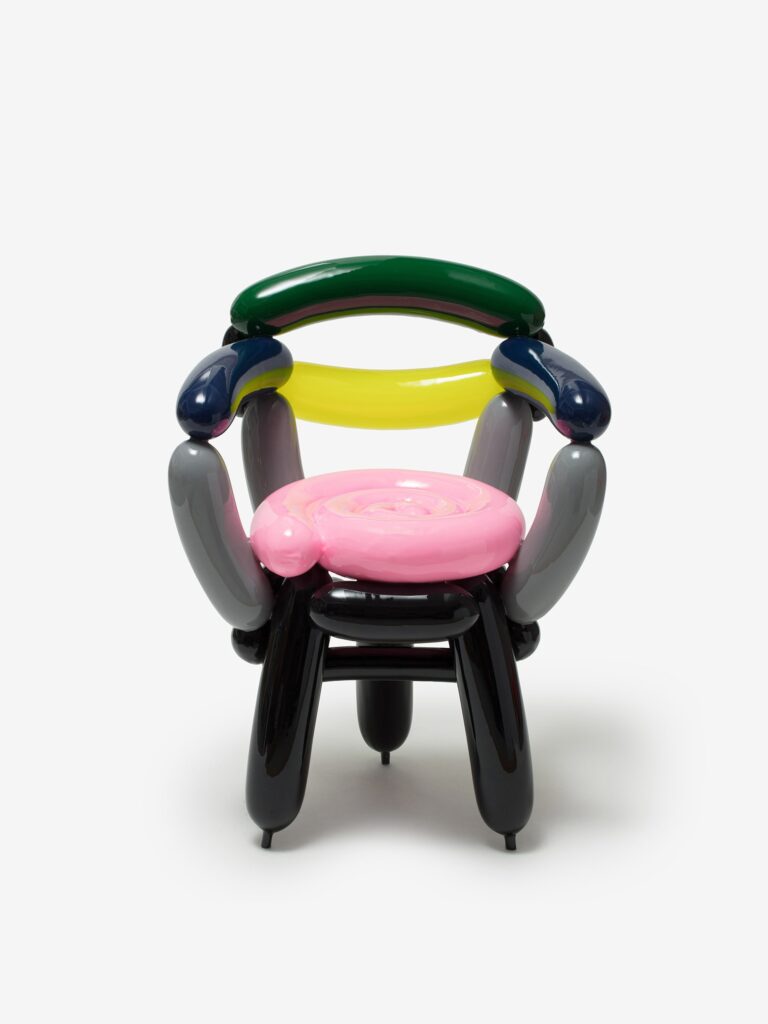 Centreto balloon chairs 5